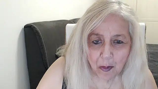 susilifexxx - SusiLifeXXX's free webcam - UK Sex Cams