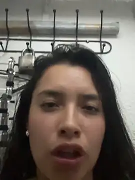 Miss_Bella_Flame webcam