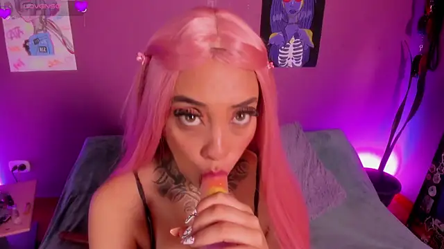 cata_green - Cata_green's free webcam - UK Sex Cams