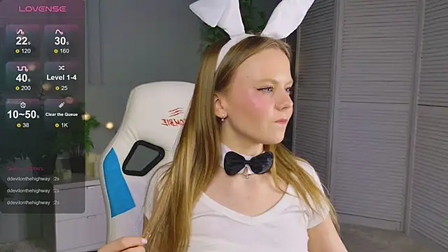 Sophie_Peach_ webcam