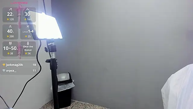 kleolennox - KleoLennox's free webcam - UK Sex Cams