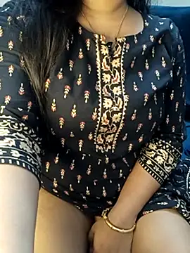 ssiya- - SSiya-'s free webcam - UK Sex Cams