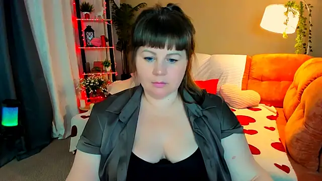 crystaalstaar - CrystaalStaar's free webcam - UK Sex Cams