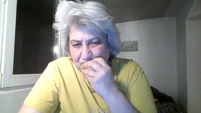 ExquisiteMature webcam