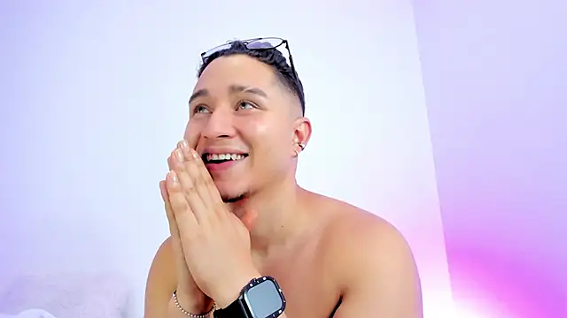 axel_nova - Axel_nova's free webcam - UK Sex Cams