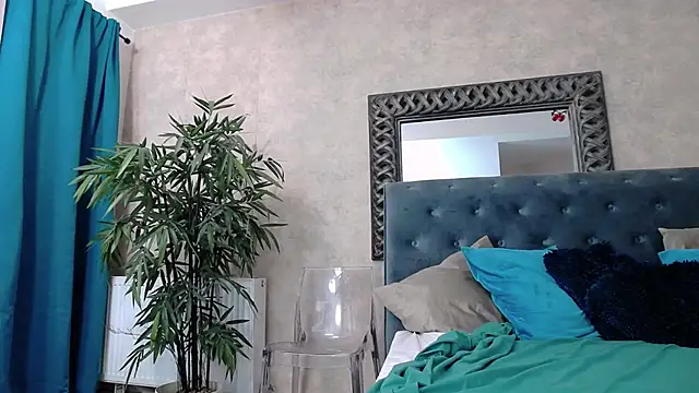 SaraElise - Live Cam