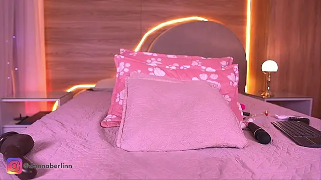 danna_berlin_ webcam