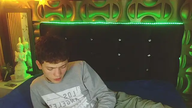 cruz_dante (M twink) - 5 MUNITOS NAKED