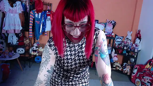 missmiia2 - MissMiia2's free webcam - UK Sex Cams