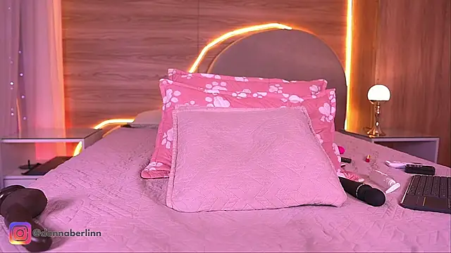 danna_berlin_ webcam