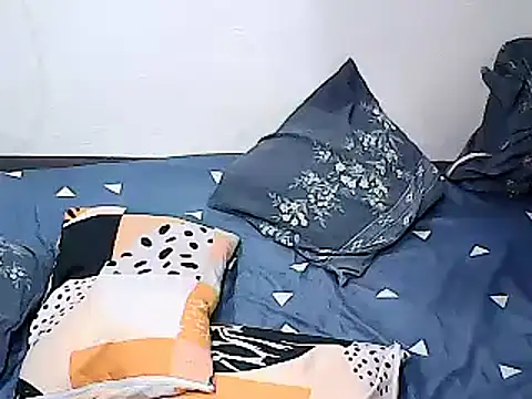 xxhottinybabe webcam