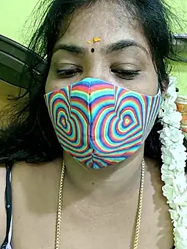 Tamil_Mithra webcam