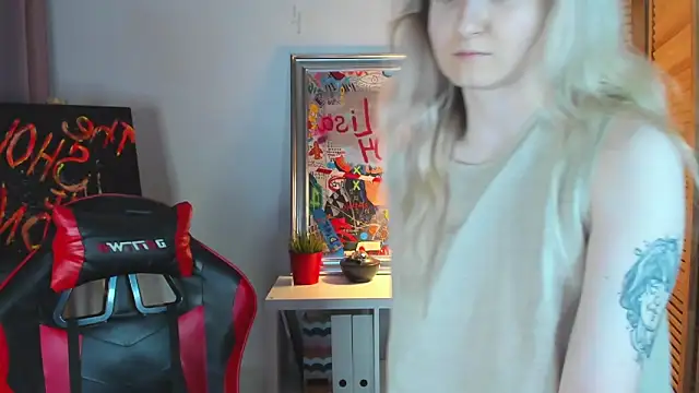 CamillaDreamer webcam