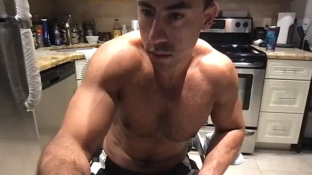 BigGuyMuscle live sex cam