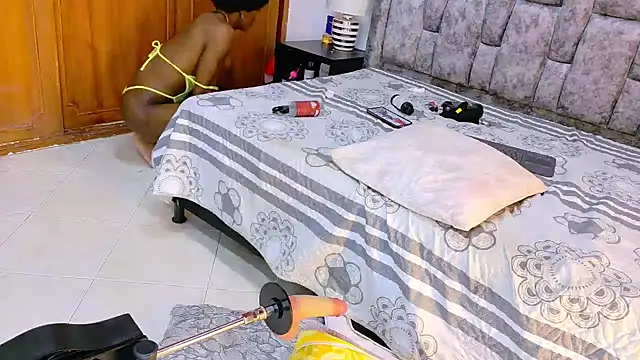 samirths_boy_ webcam