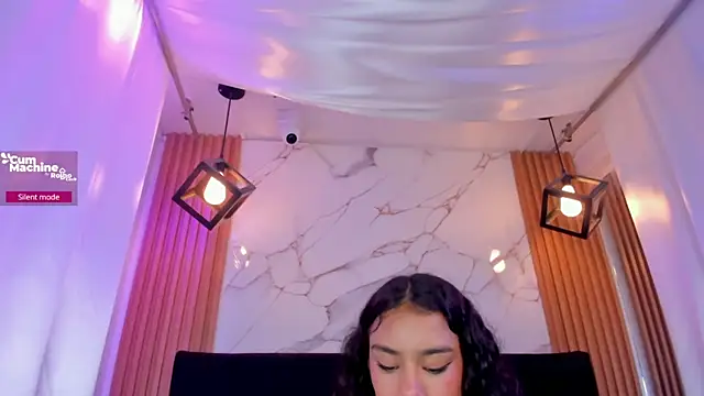 Anniie__Evans webcam