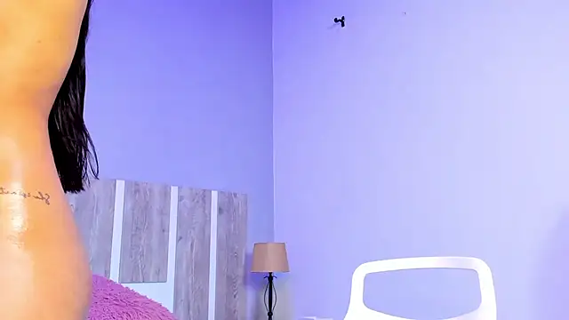 emilysearss - EmilySearss's free webcam - UK Sex Cams