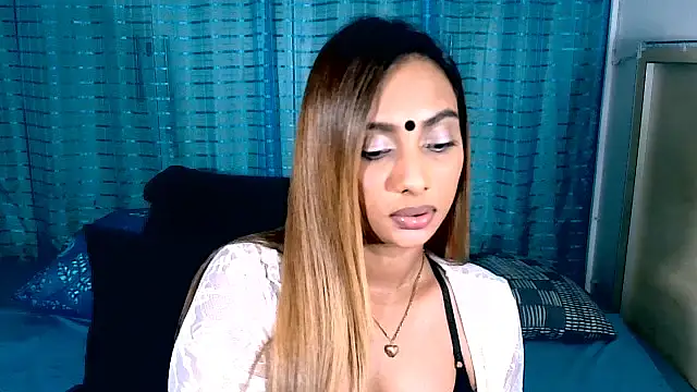 sexyindianchic webcam