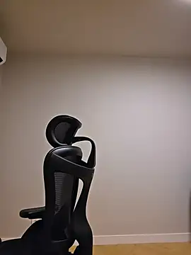 MiaRides19 - Live Cam