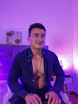 chris_clarck (M young) - full naked🍆🥵😏😈🔥