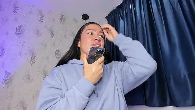 perla7777 - Perla7777's free webcam - UK Sex Cams