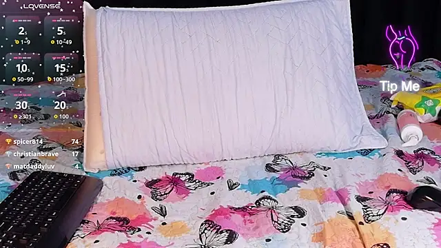 EbonyCoWorker webcam