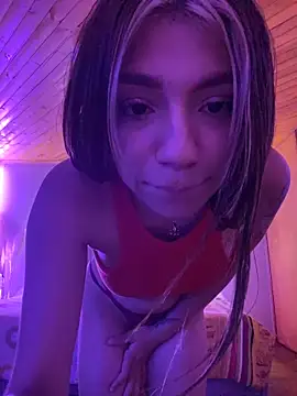 Isabella18_pink webcam