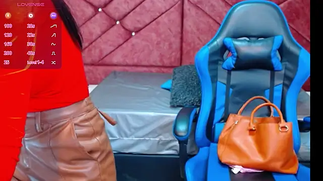 victoria_adams07 webcam