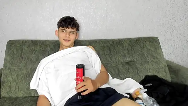 willy_sexxx18 webcam