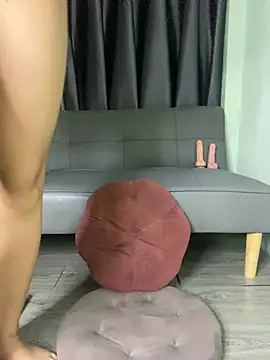 Webcam Model (Ly_Coca2)  is live.Free join now!