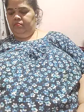 tamilthanushri webcam