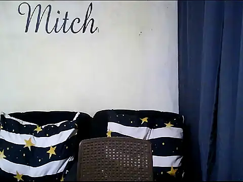 sexymitchyx24 webcam