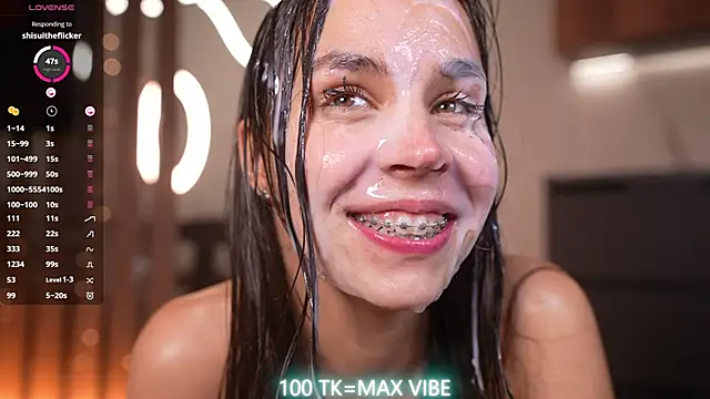 Monika__youthful's live cam