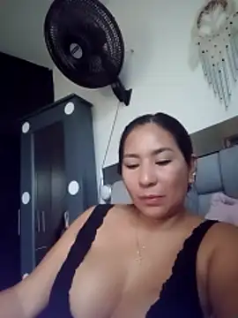 angelsashaa - AngelSashaa's free webcam - UK Sex Cams