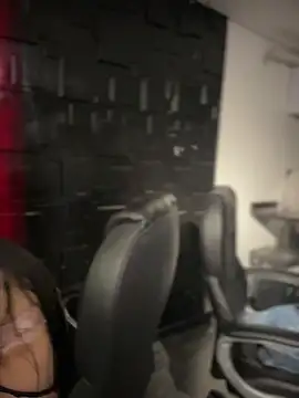 Emily-teen - Live Cam