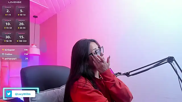 Lucy_Williiams webcam