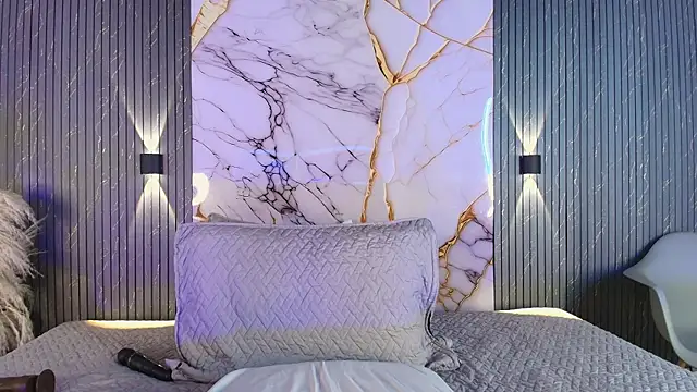 big_tits_in_your_face webcam