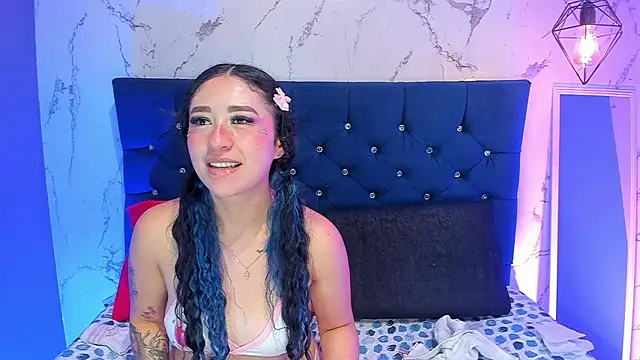 Dakotaa_Johnson webcam