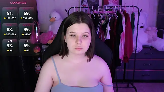 AmyVibess webcam