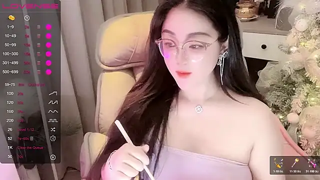 Monica-666888- webcam