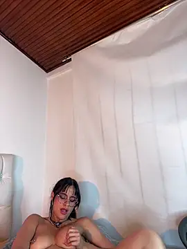 _Victoria_foxx_ webcam