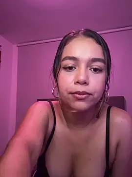 Andrea-Queen webcam