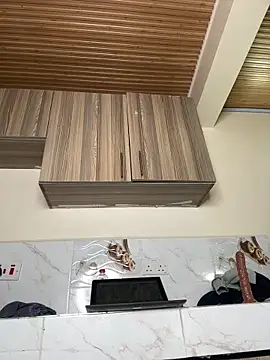 Webcam Model (Primugari_)  is live.Free join now!