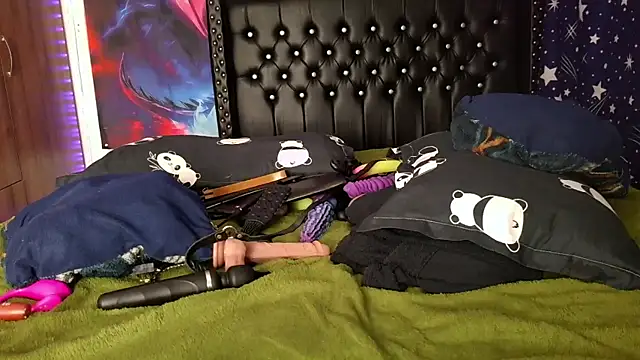 pussytight_pervert webcam