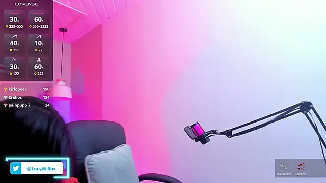 Lucy_Williiams webcam