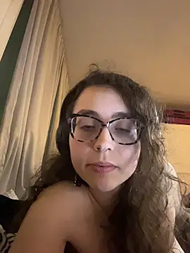 Webcam Model (ladyturtle)  is live.Free join now!