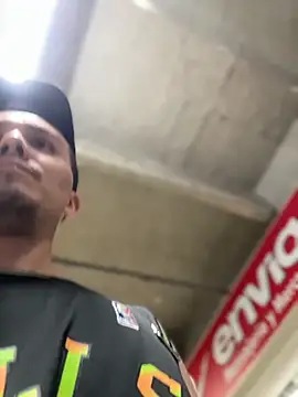 adam-rivera live sex cam