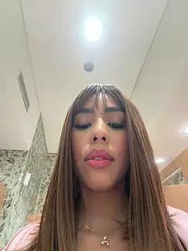 Rossie_Blooms webcam