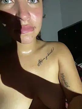 Lindibran Stripchat cam model