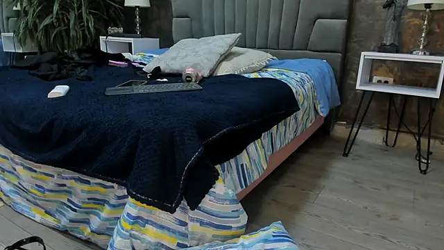 isa_lancaster live sex cam